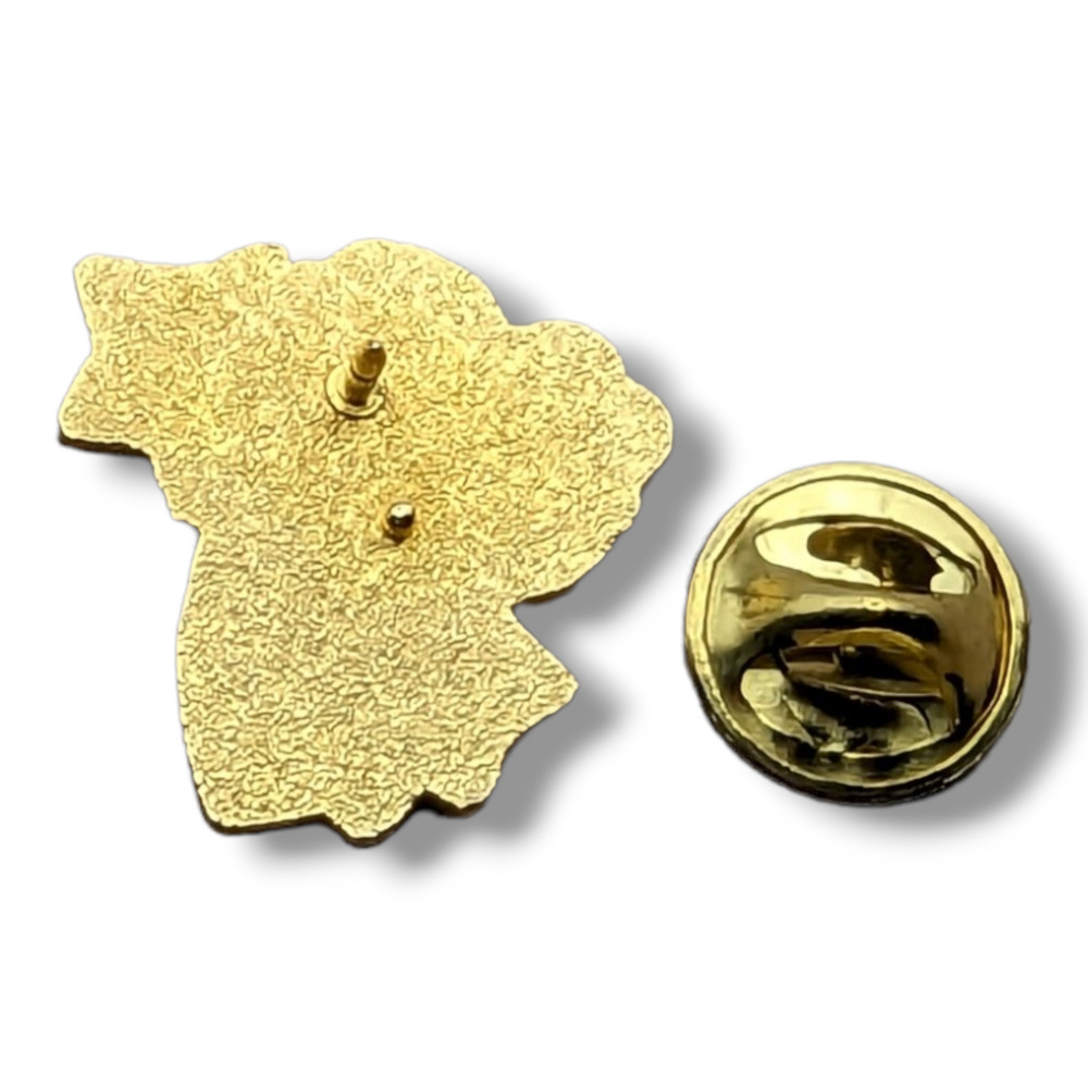 Gold Tone Flying Christmas Angel Holding Star Hat Lapel Pin - Picture 3 of 4